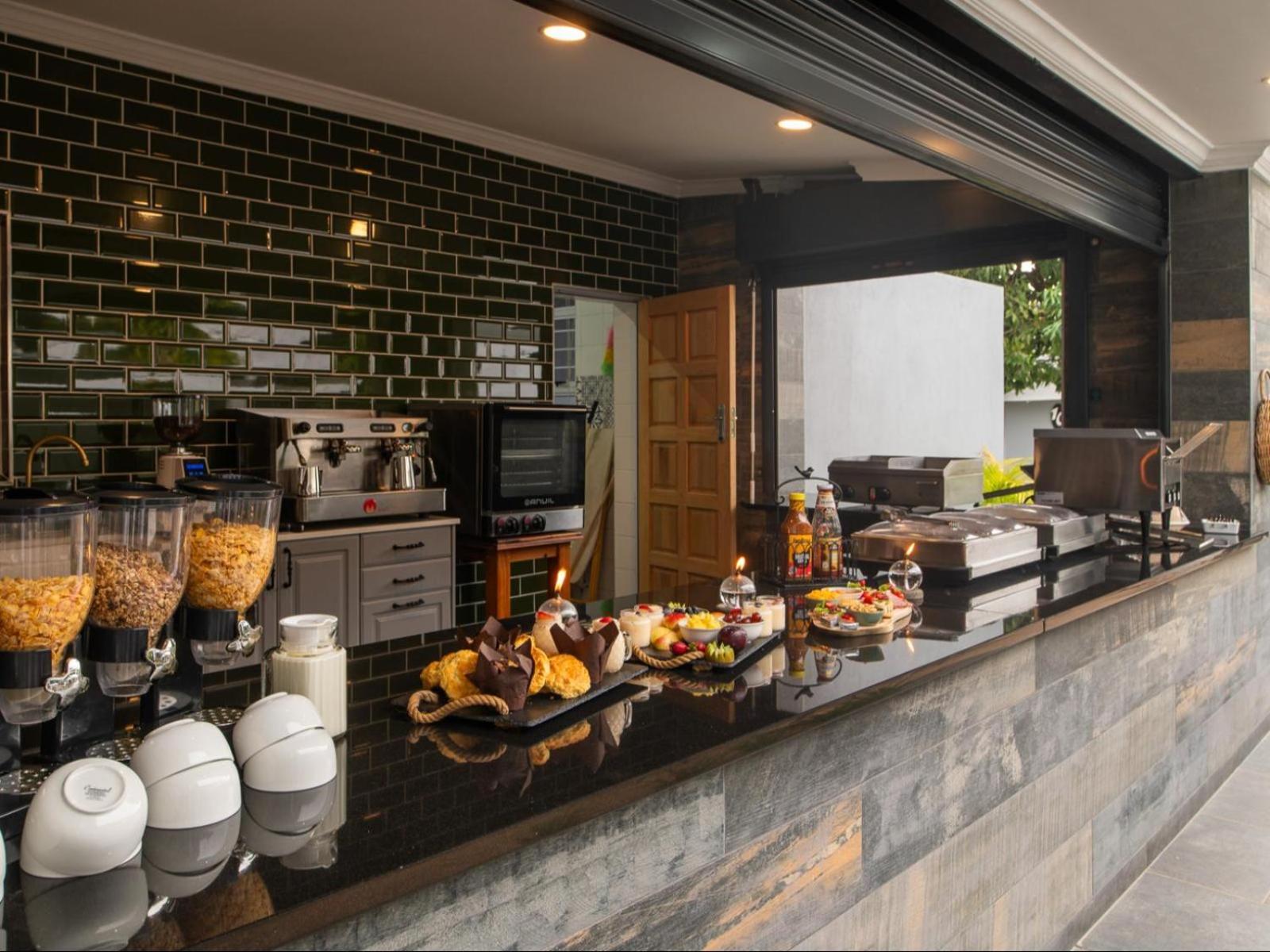 Familia Guesthouse & Boutique Hotel フロブレールスダル エクステリア 写真